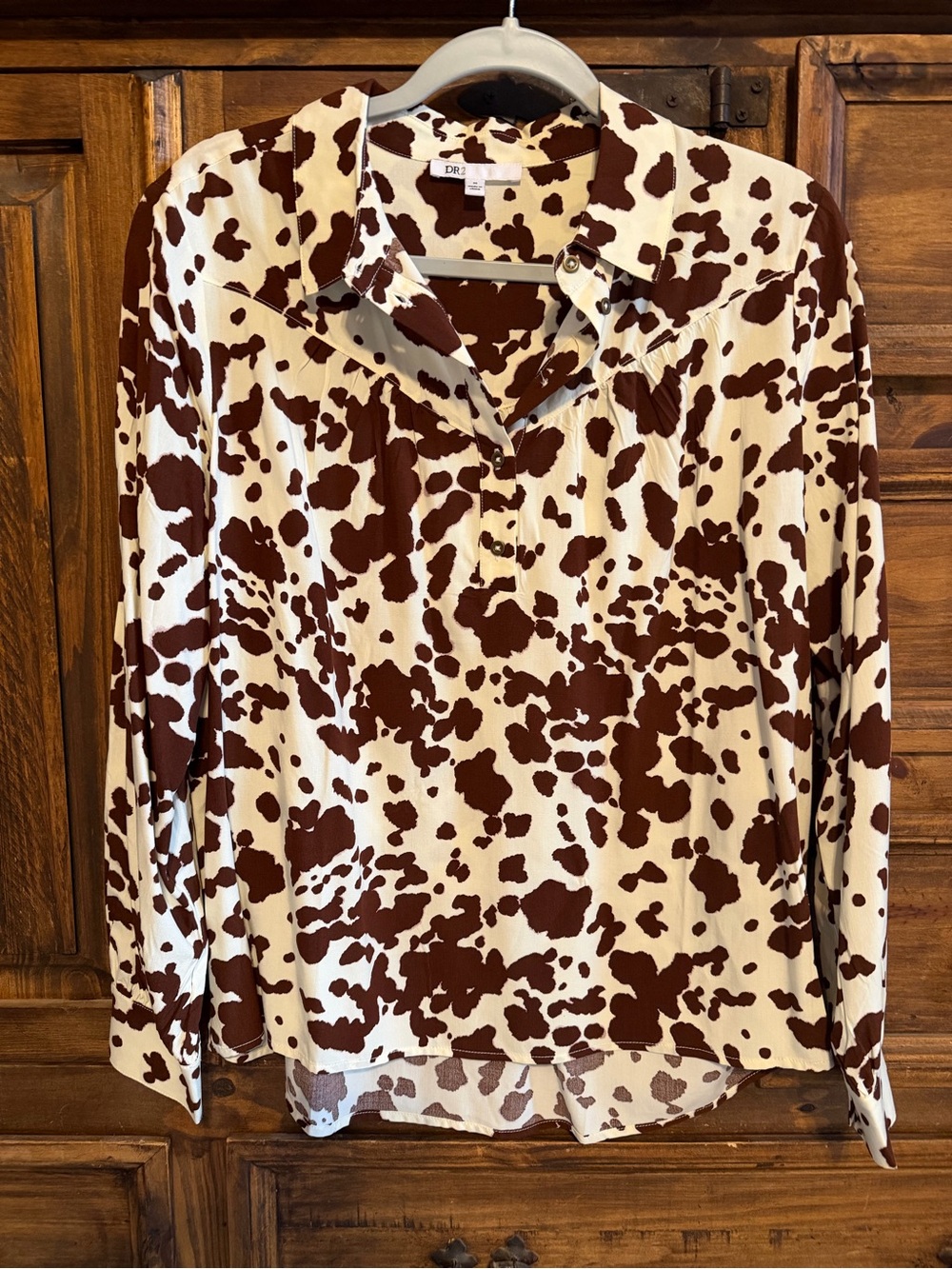 DR2 Cream & Brown Cow-Print Button-Down Blouse
